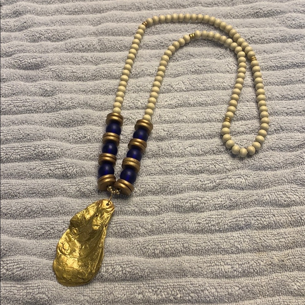 Oyster necklace